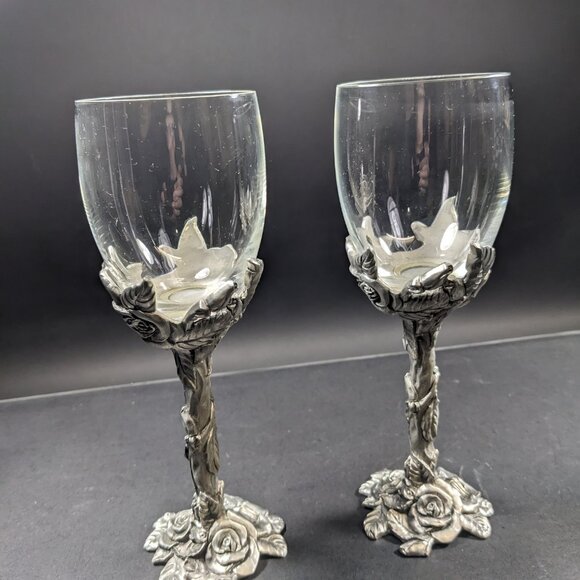Vintage Seagull Pewter set of 2 wine glasses in box - Picture 2 of 4